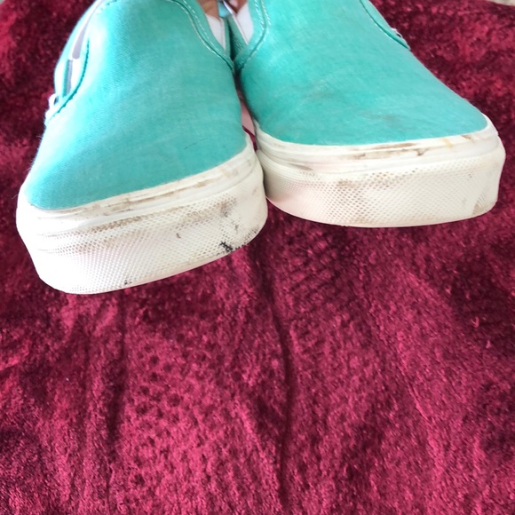 Vans - Picture 4 of 5